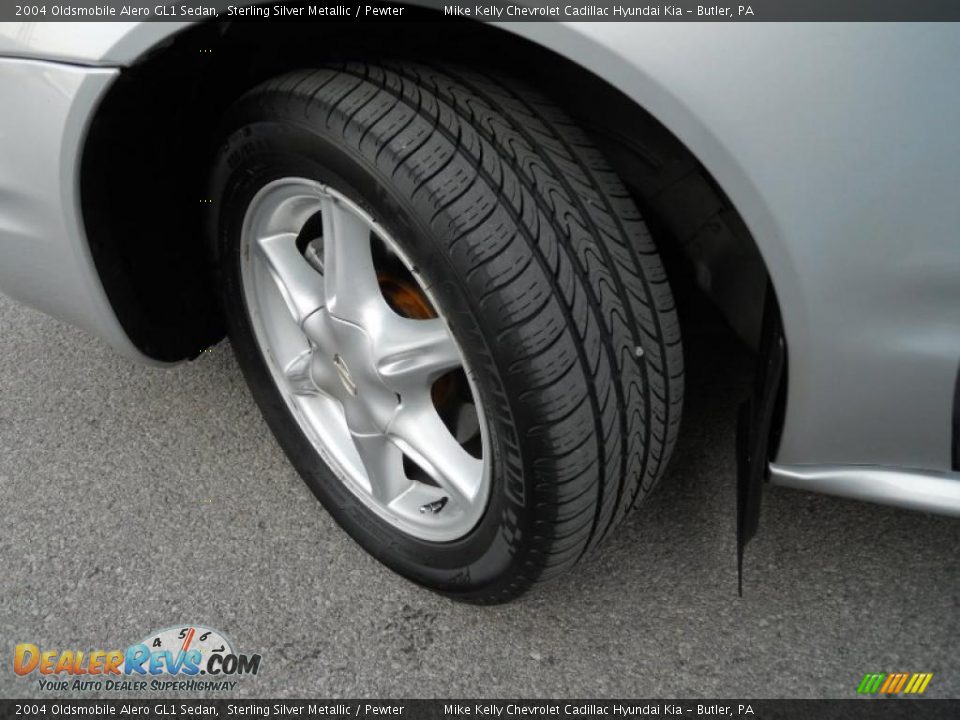 2004 Oldsmobile Alero GL1 Sedan Sterling Silver Metallic / Pewter Photo #9