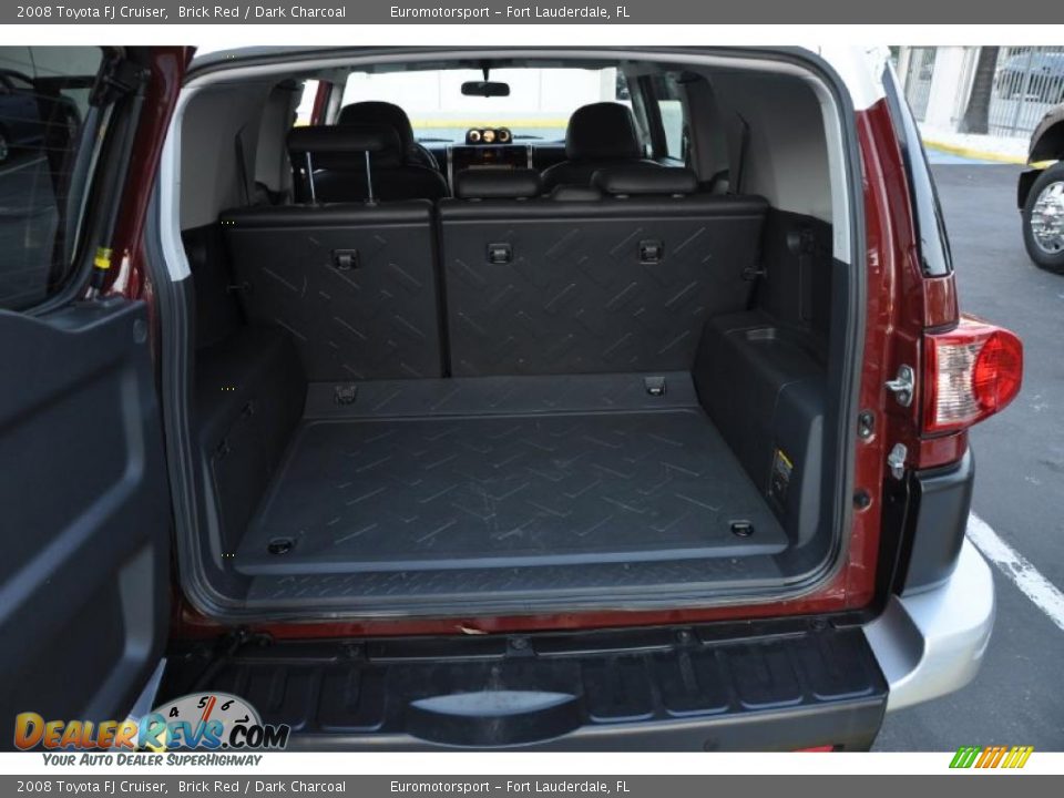 2008 Toyota FJ Cruiser  Trunk Photo #18