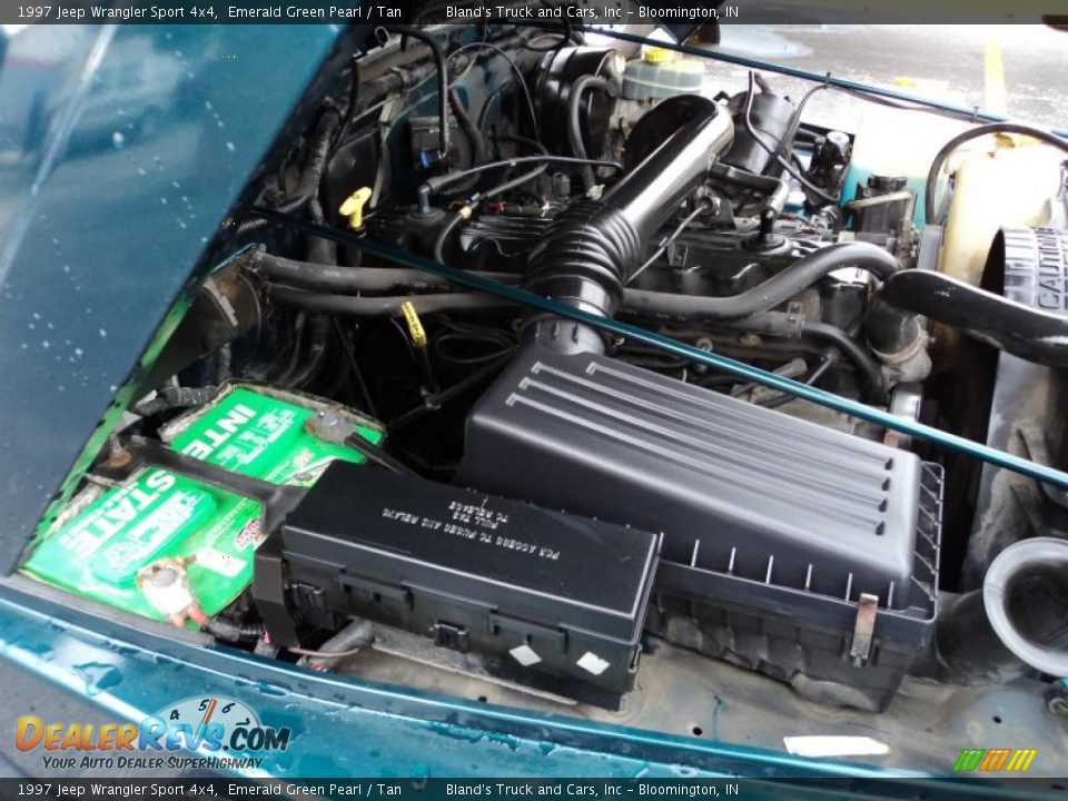 1997 Jeep Wrangler Sport 4x4 4.0 Liter OHV 12-Valve Inline 6 Cylinder Engine Photo #18