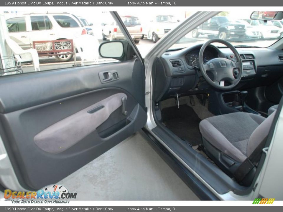 1999 Honda Civic DX Coupe Vogue Silver Metallic / Dark Gray Photo #21