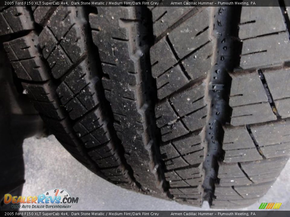 2005 Ford F150 XLT SuperCab 4x4 Dark Stone Metallic / Medium Flint/Dark Flint Grey Photo #33