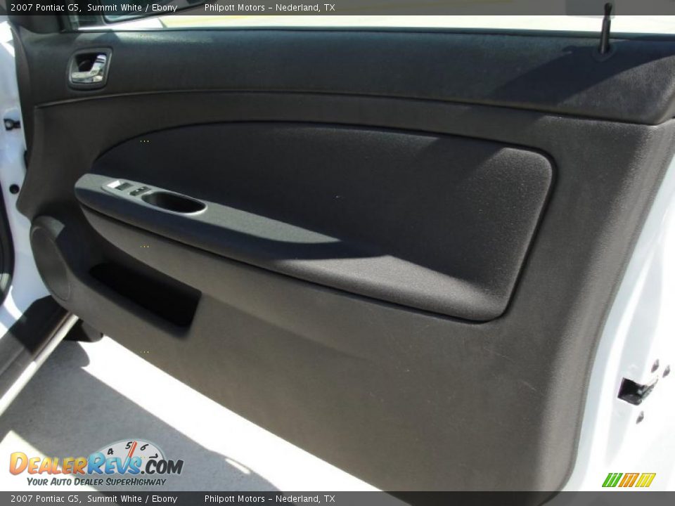 2007 Pontiac G5 Summit White / Ebony Photo #22