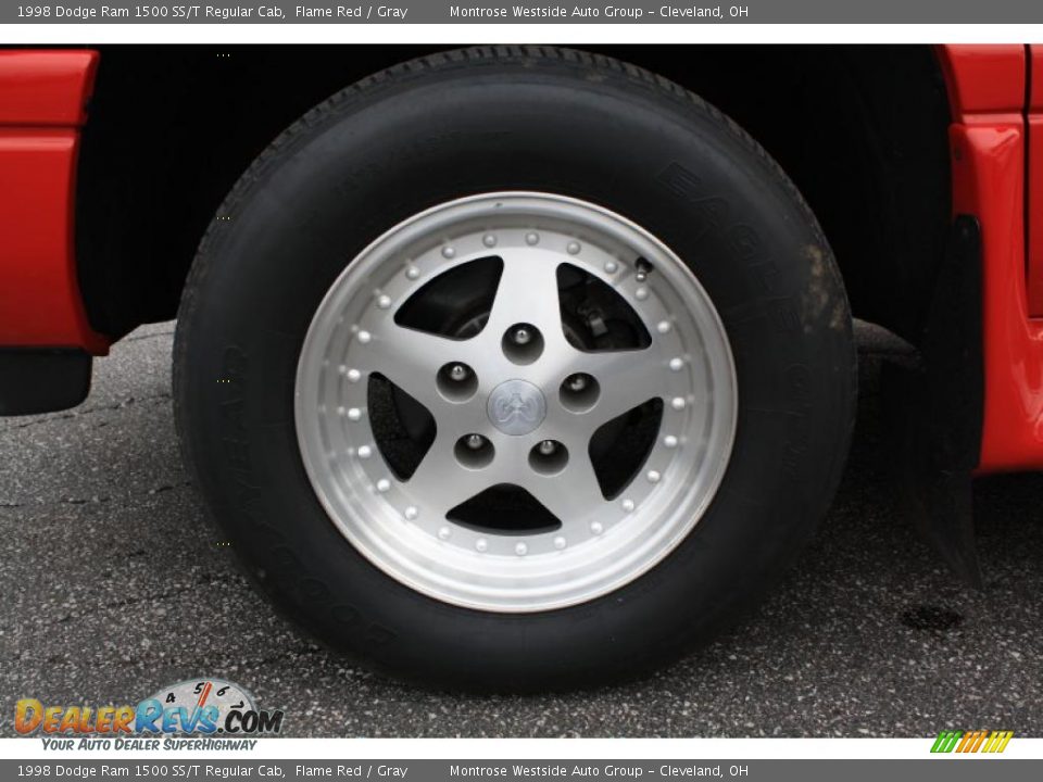 1998 Dodge Ram 1500 SS/T Regular Cab Flame Red / Gray Photo #16