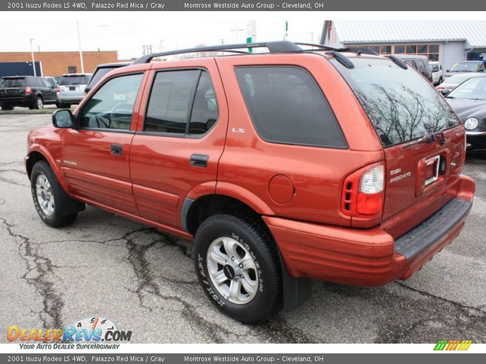 2001 Isuzu Rodeo LS 4WD Palazzo Red Mica / Gray Photo #4