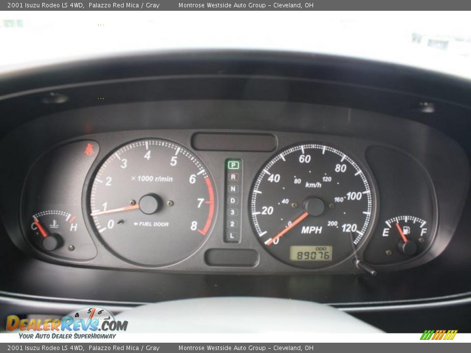 2001 Isuzu Rodeo LS 4WD Gauges Photo #10