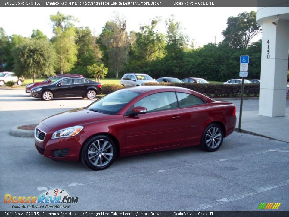 2011 Volvo C70 T5 Flamenco Red Metallic / Soverign Hide Calcite Leather/Umbra Brown Photo #4