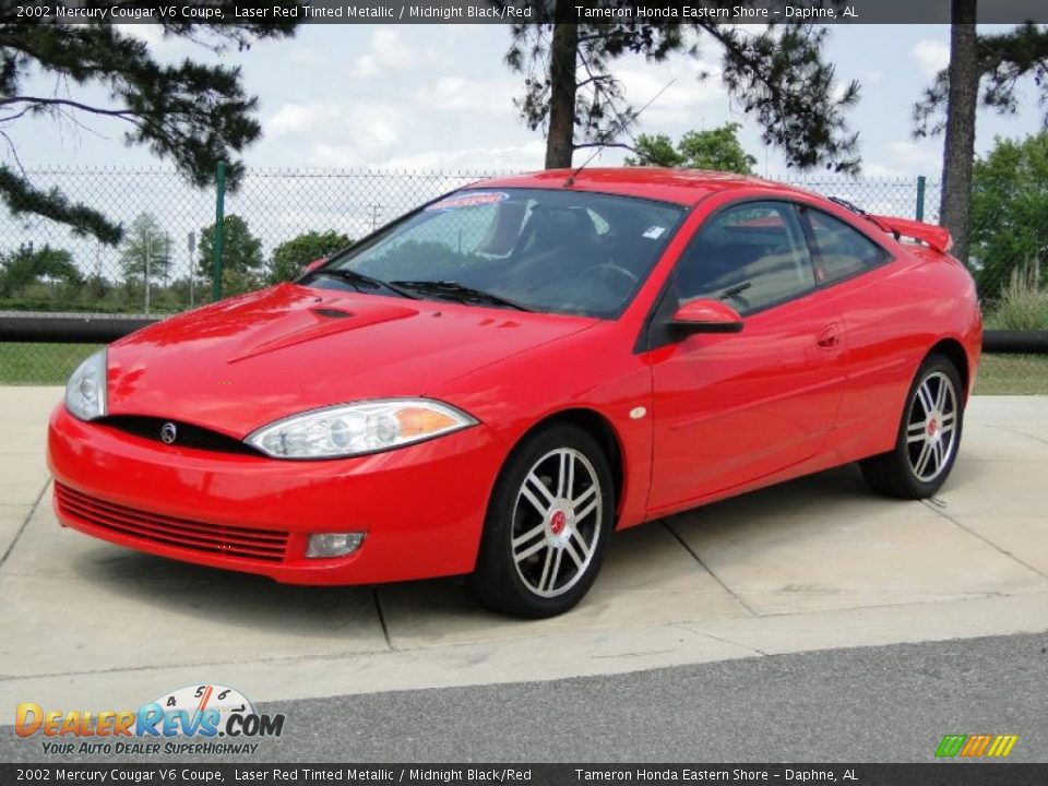 Front 3/4 View of 2002 Mercury Cougar V6 Coupe Photo #10