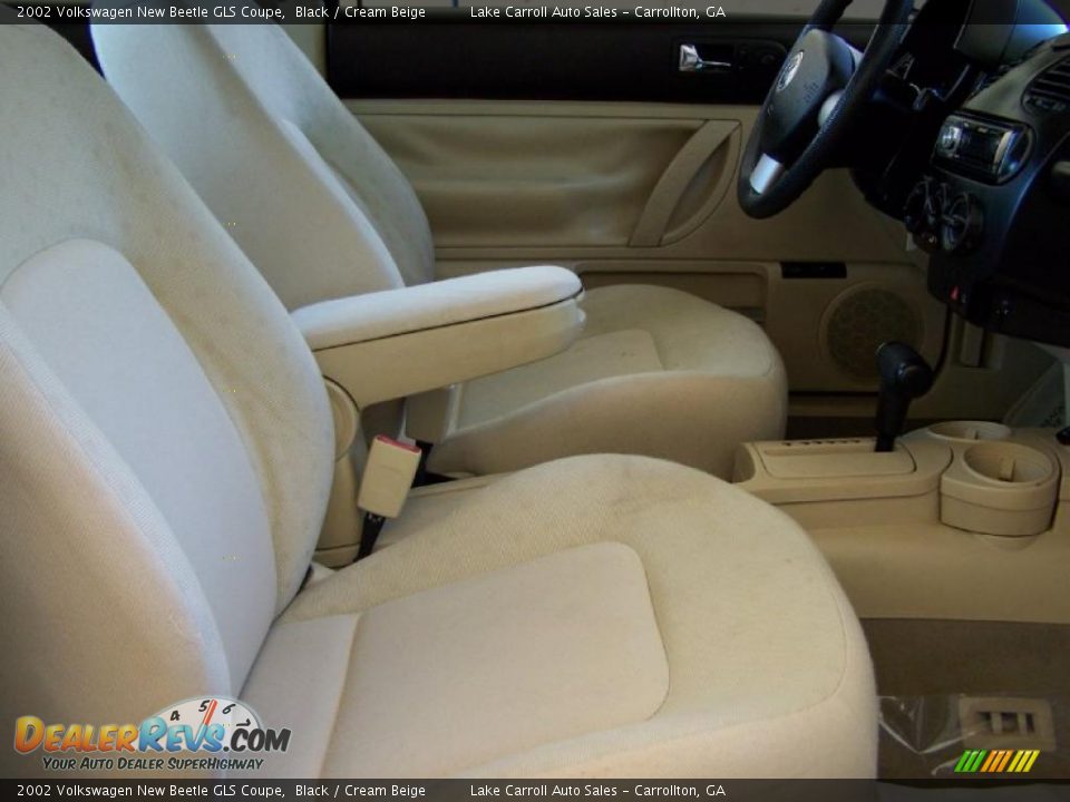 2002 Volkswagen New Beetle GLS Coupe Black / Cream Beige Photo #6
