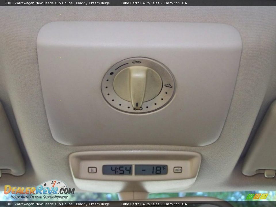 2002 Volkswagen New Beetle GLS Coupe Black / Cream Beige Photo #22