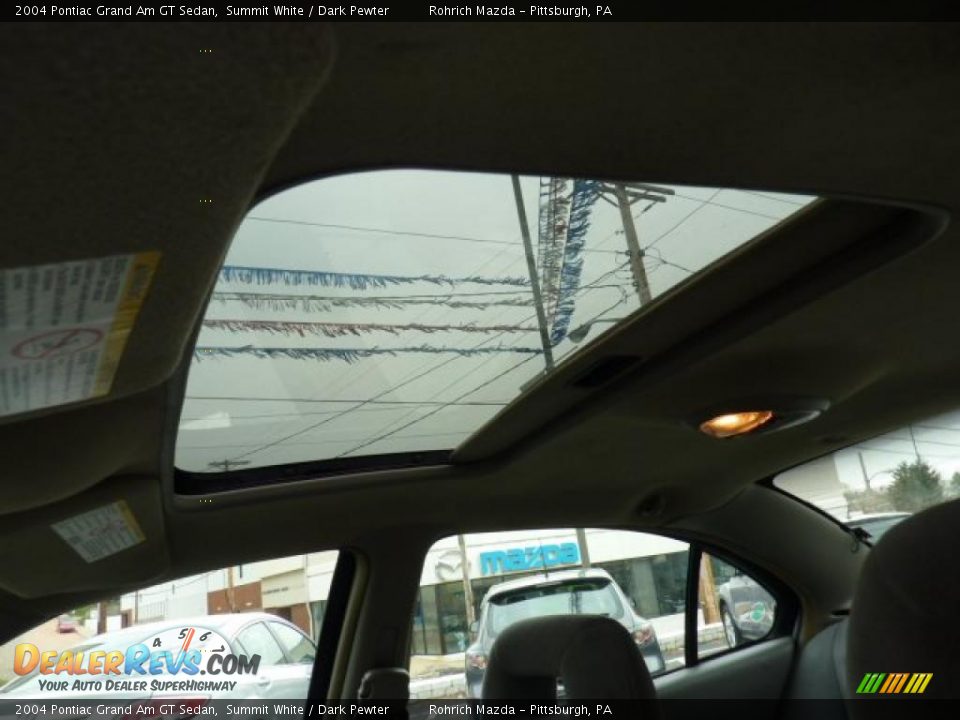 2004 Pontiac Grand Am GT Sedan Summit White / Dark Pewter Photo #8