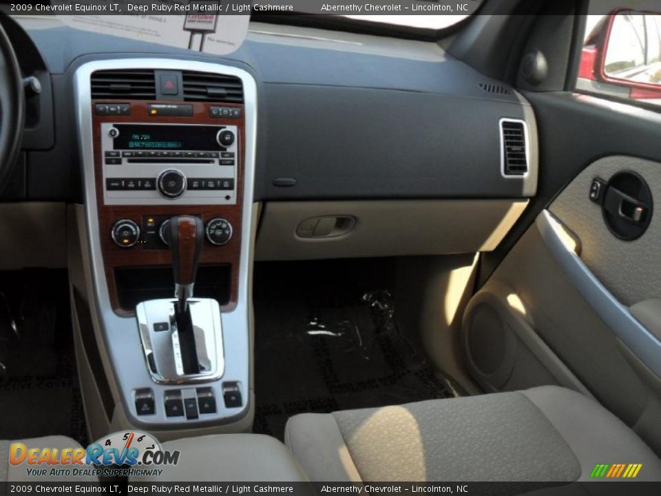 2009 Chevrolet Equinox LT Deep Ruby Red Metallic / Light Cashmere Photo #15