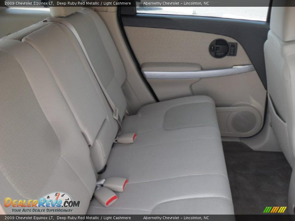 2009 Chevrolet Equinox LT Deep Ruby Red Metallic / Light Cashmere Photo #17
