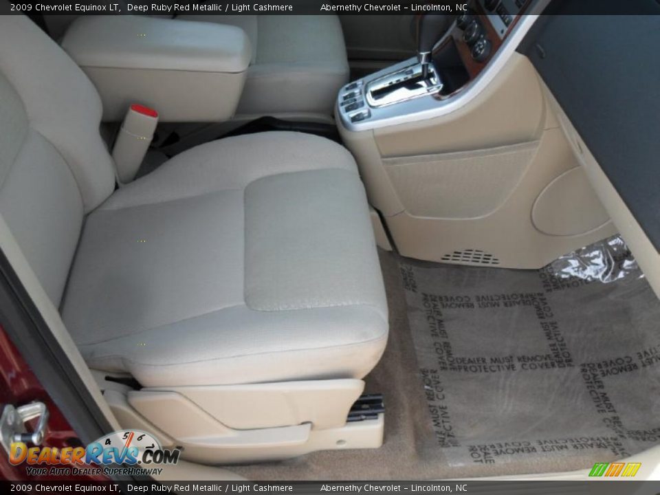 2009 Chevrolet Equinox LT Deep Ruby Red Metallic / Light Cashmere Photo #18