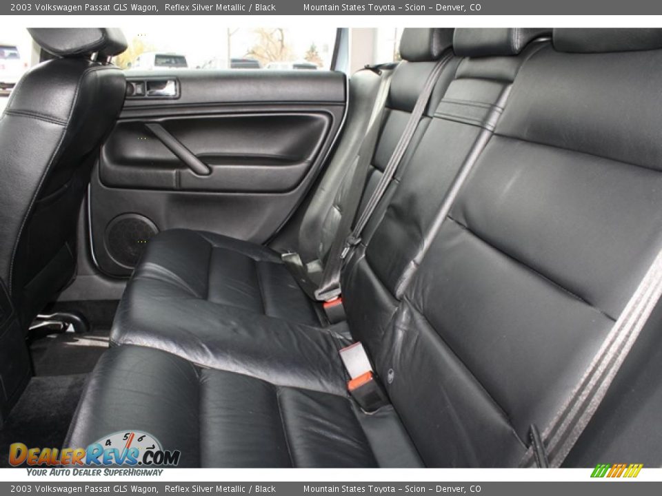 Black Interior 2003 Volkswagen Passat Gls Wagon Photo 13