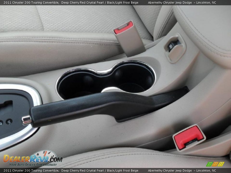 2011 Chrysler 200 Touring Convertible Deep Cherry Red Crystal Pearl / Black/Light Frost Beige Photo #9