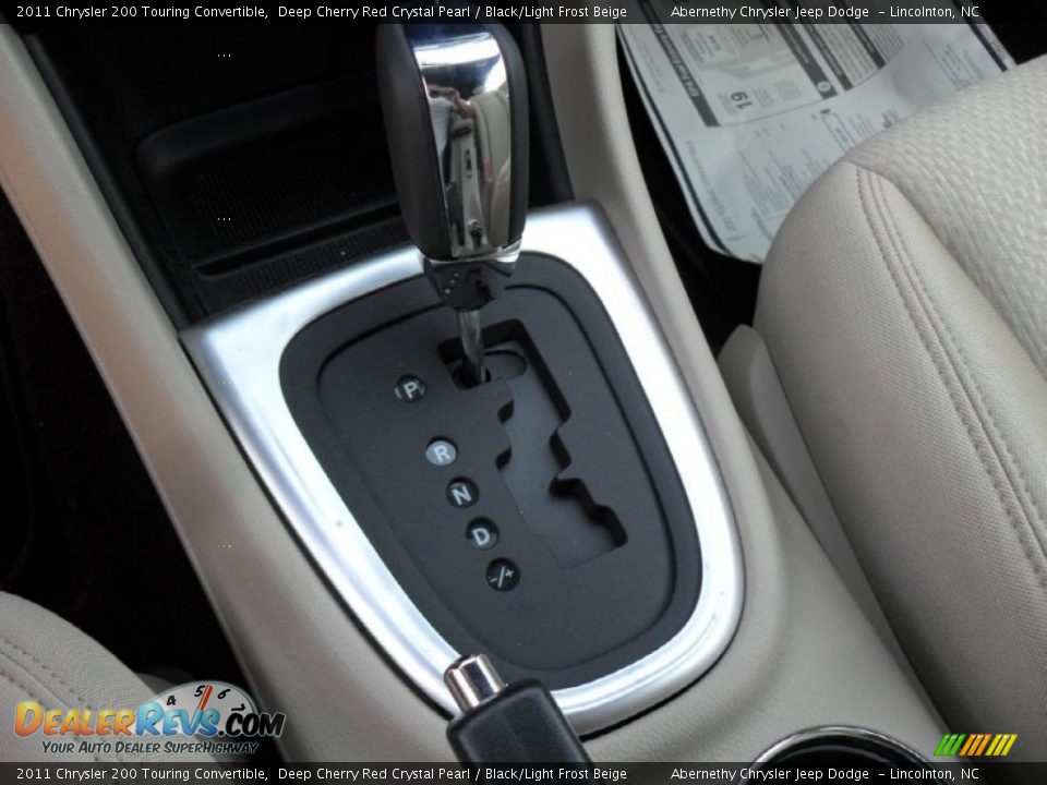 2011 Chrysler 200 Touring Convertible Shifter Photo #10