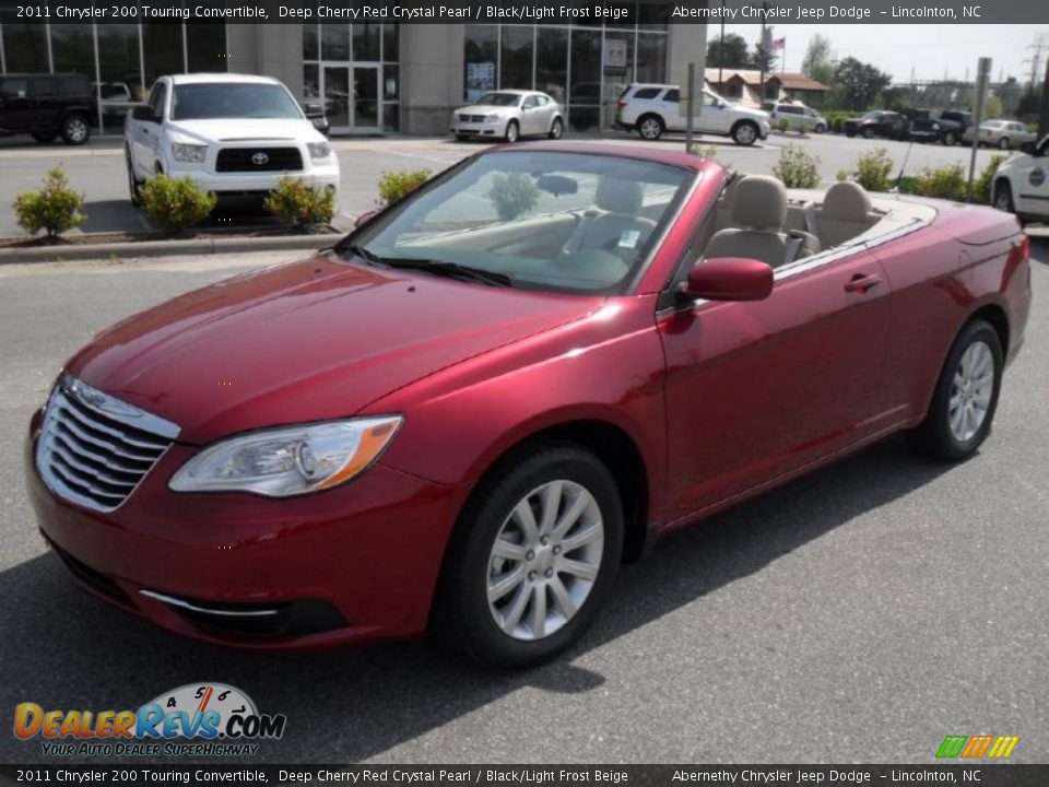 Front 3/4 View of 2011 Chrysler 200 Touring Convertible Photo #14