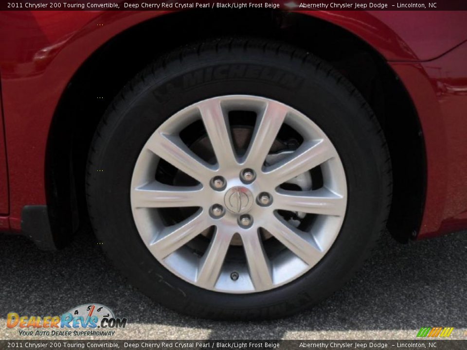 2011 Chrysler 200 Touring Convertible Wheel Photo #24