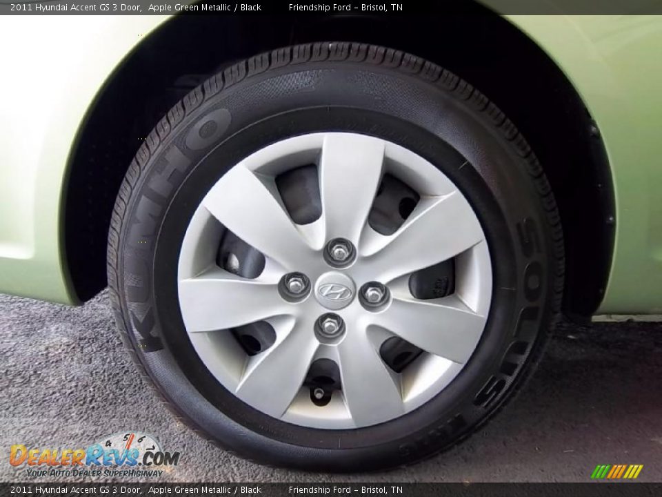 2011 Hyundai Accent GS 3 Door Wheel Photo #10
