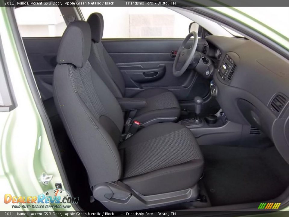 Black Interior - 2011 Hyundai Accent GS 3 Door Photo #20