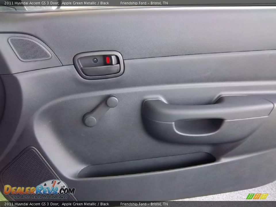 2011 Hyundai Accent GS 3 Door Apple Green Metallic / Black Photo #22