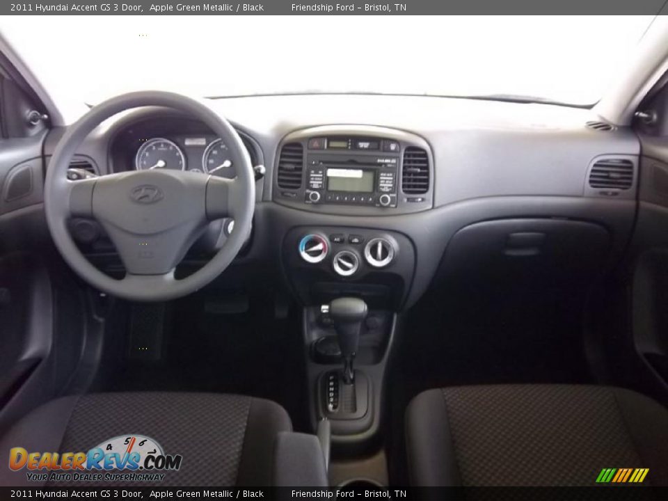 2011 Hyundai Accent GS 3 Door Apple Green Metallic / Black Photo #23