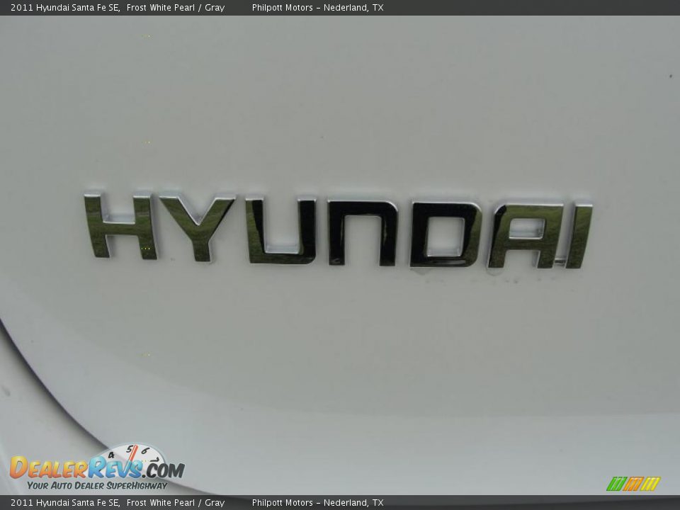 2011 Hyundai Santa Fe SE Logo Photo #15