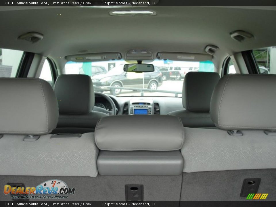 2011 Hyundai Santa Fe SE Frost White Pearl / Gray Photo #20