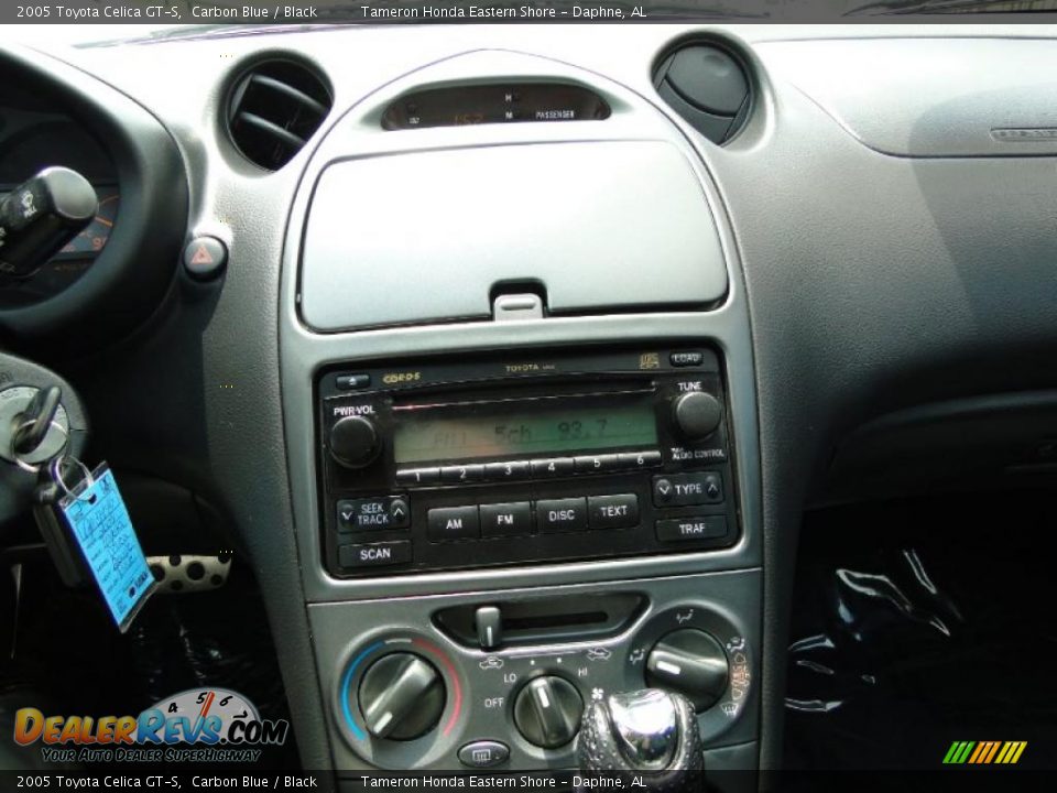 Controls of 2005 Toyota Celica GT-S Photo #20