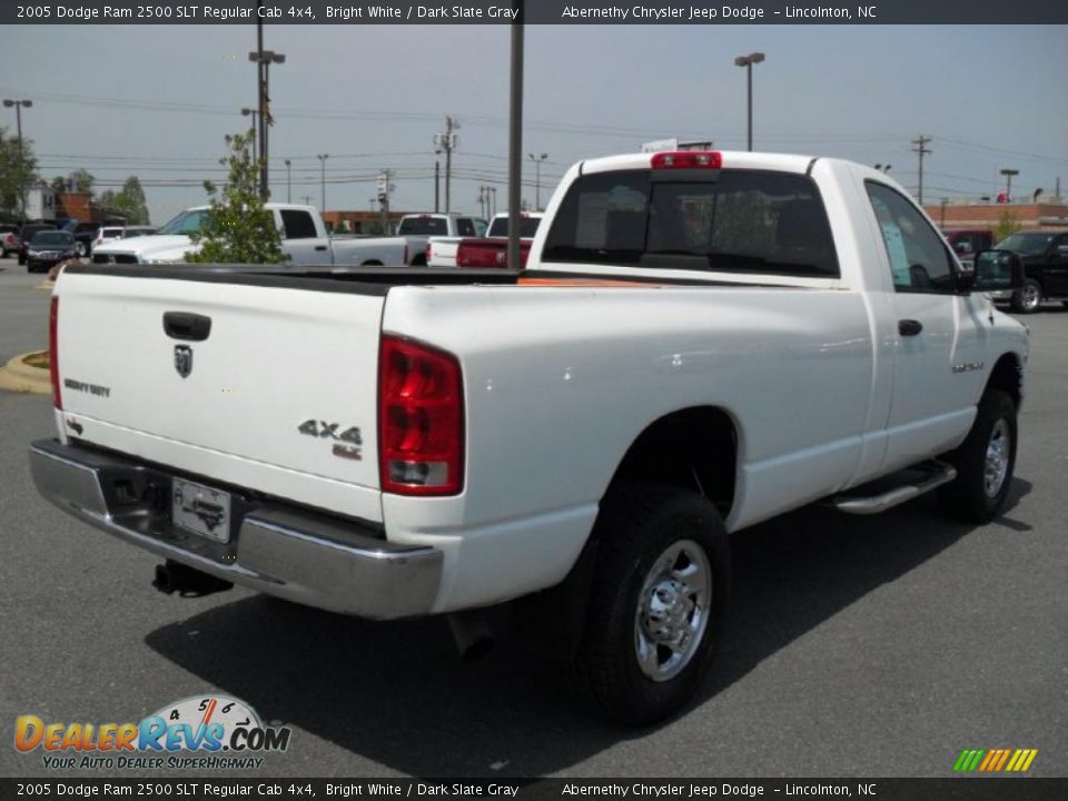 2005 Dodge Ram 2500 SLT Regular Cab 4x4 Bright White / Dark Slate Gray Photo #4