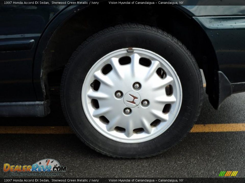 1997 Honda Accord EX Sedan Wheel Photo #5