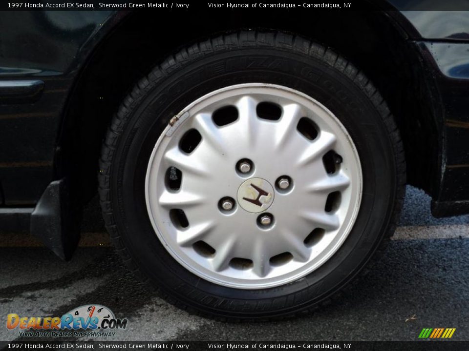 1997 Honda Accord EX Sedan Wheel Photo #15