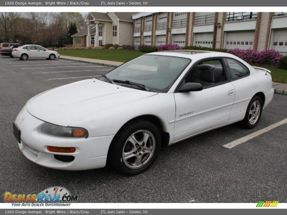 Bright White 1999 Dodge Avenger  Photo #1