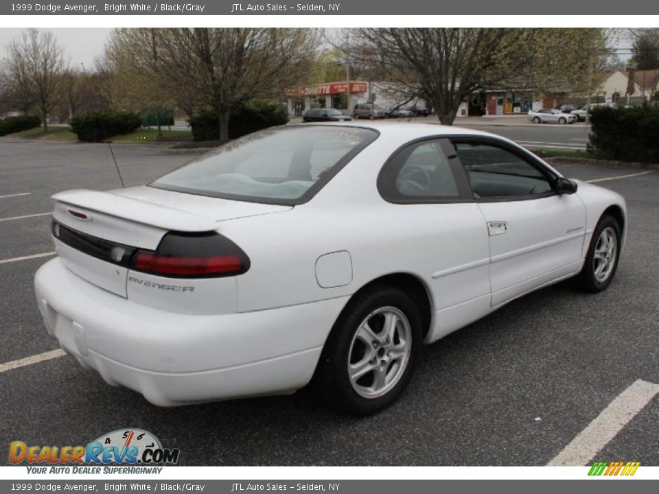 Bright White 1999 Dodge Avenger  Photo #6