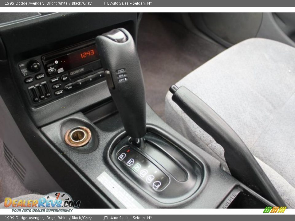 1999 Dodge Avenger  Shifter Photo #14