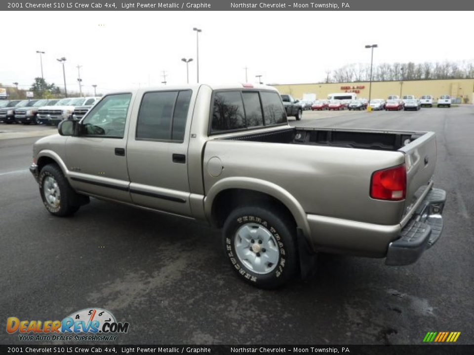 2001 Chevrolet S10 LS Crew Cab 4x4 Light Pewter Metallic / Graphite Photo #4