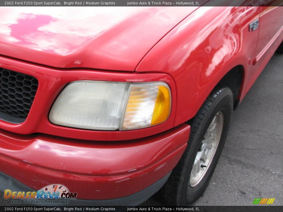 2002 Ford F150 Sport SuperCab Bright Red / Medium Graphite Photo #4