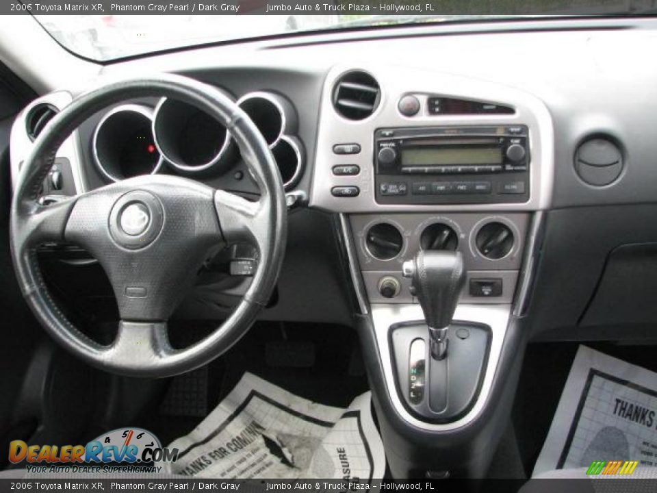 2006 Toyota Matrix XR Phantom Gray Pearl / Dark Gray Photo #18