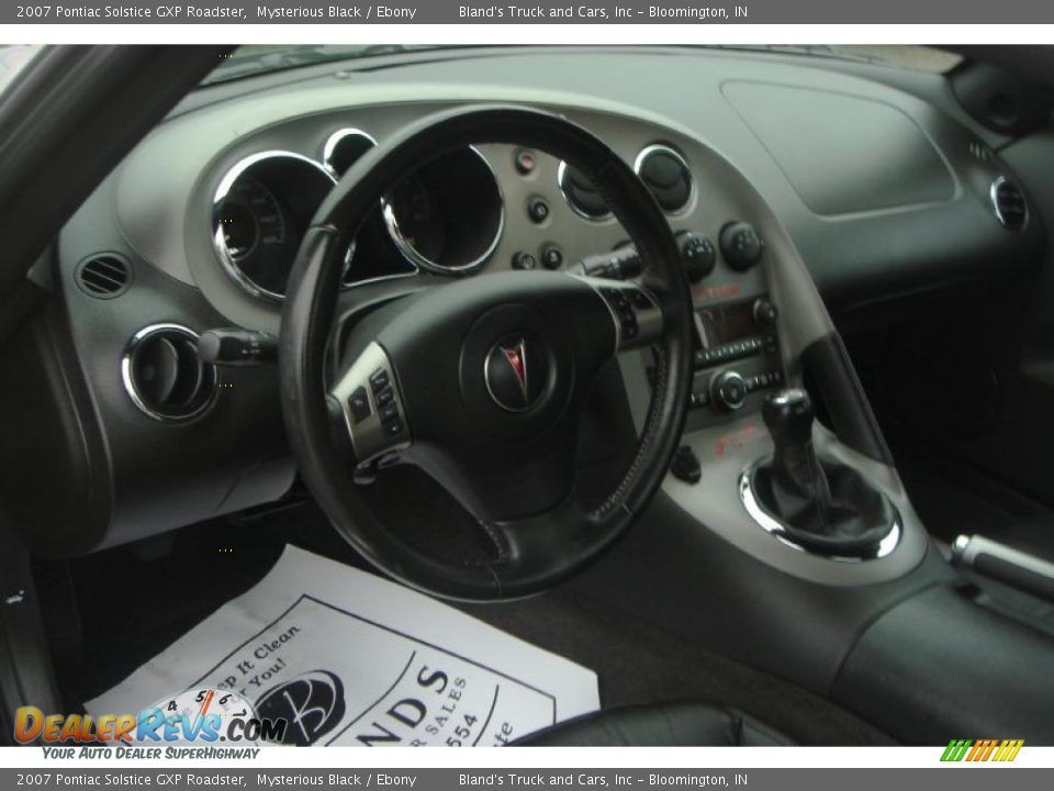 2007 Pontiac Solstice GXP Roadster Mysterious Black / Ebony Photo #9