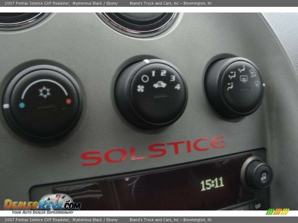 2007 Pontiac Solstice GXP Roadster Mysterious Black / Ebony Photo #21