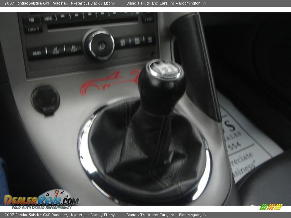 2007 Pontiac Solstice GXP Roadster Shifter Photo #23