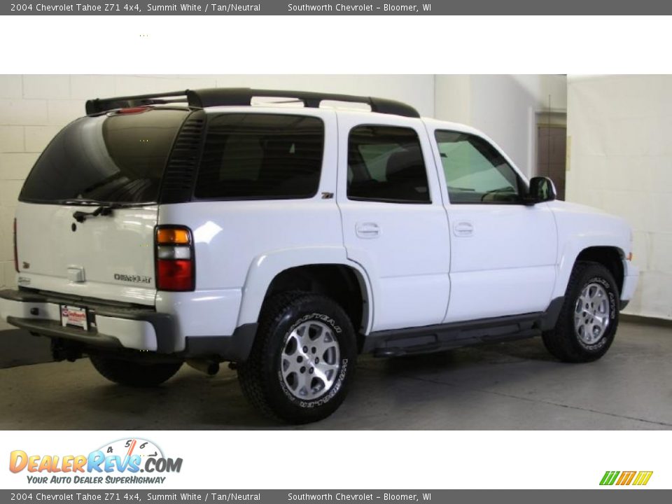 2004 Chevrolet Tahoe Z71 4x4 Summit White / Tan/Neutral Photo #2