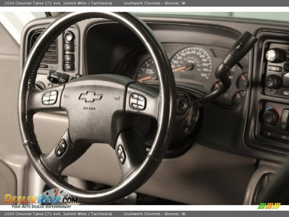 2004 Chevrolet Tahoe Z71 4x4 Summit White / Tan/Neutral Photo #12