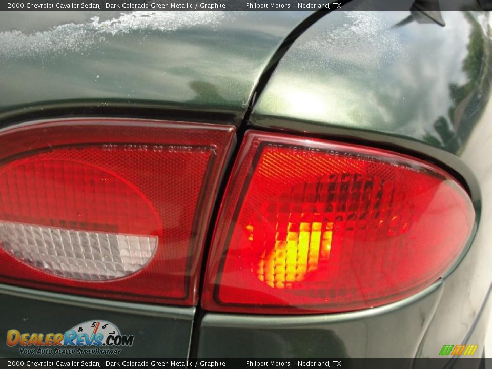 2000 Chevrolet Cavalier Sedan Dark Colorado Green Metallic / Graphite Photo #19