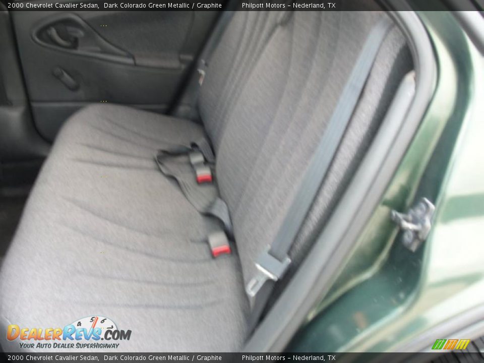 2000 Chevrolet Cavalier Sedan Dark Colorado Green Metallic / Graphite Photo #30