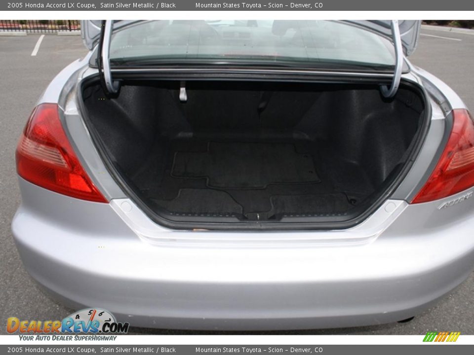 2005 Honda Accord LX Coupe Satin Silver Metallic / Black Photo #22