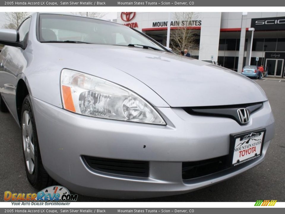 2005 Honda Accord LX Coupe Satin Silver Metallic / Black Photo #25