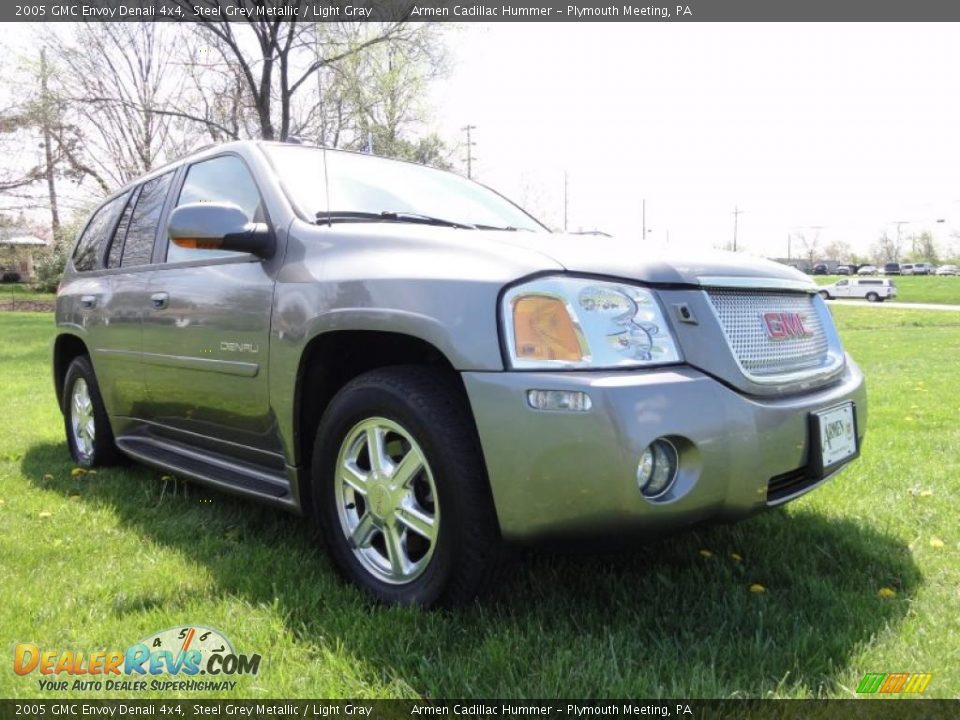 2005 GMC Envoy Denali 4x4 Steel Grey Metallic / Light Gray Photo #5