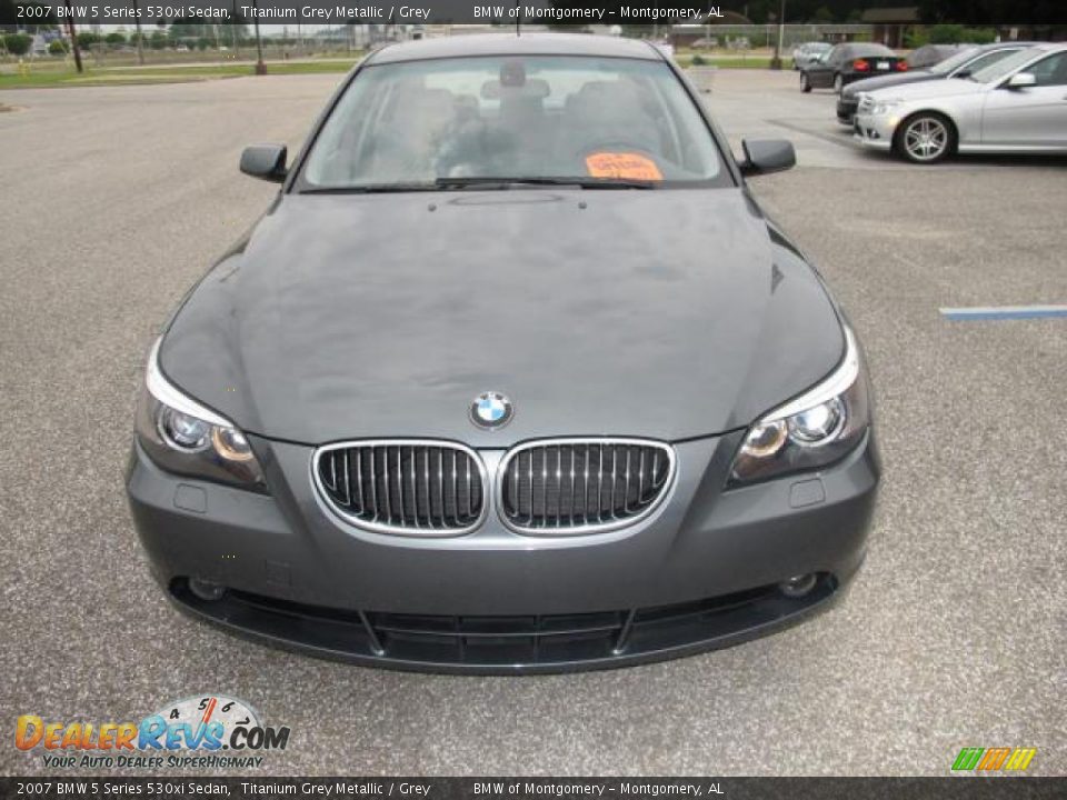 2007 BMW 5 Series 530xi Sedan Titanium Grey Metallic / Grey Photo #10