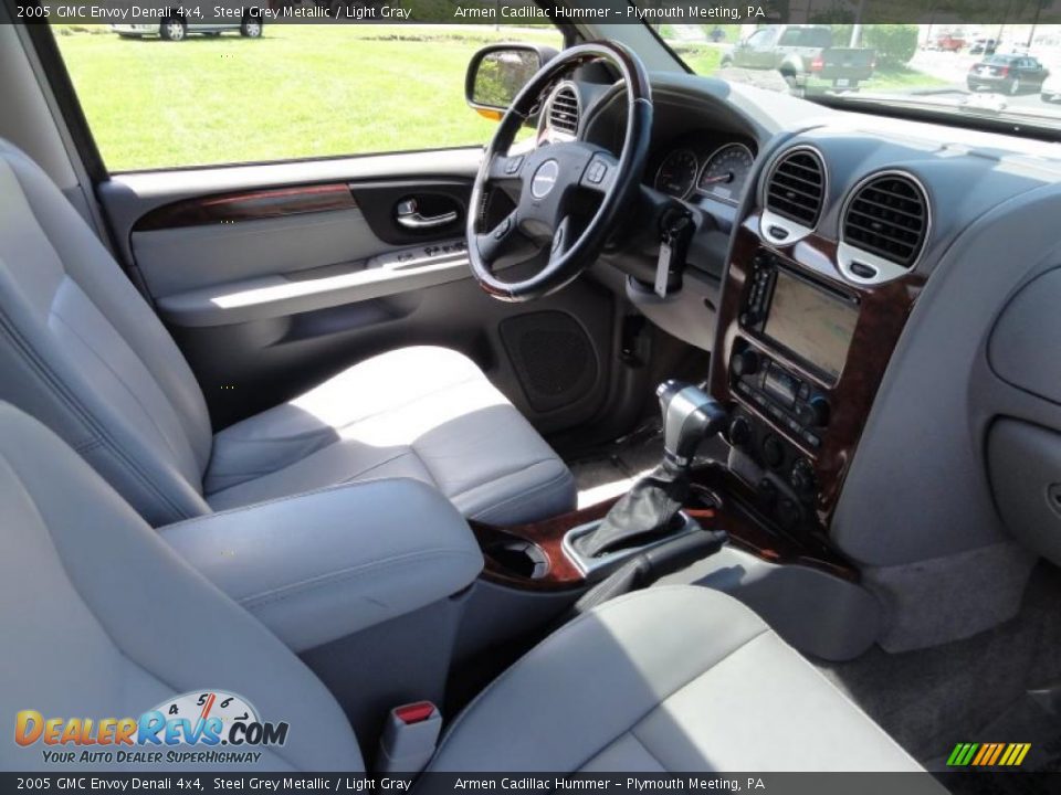 2005 GMC Envoy Denali 4x4 Steel Grey Metallic / Light Gray Photo #19